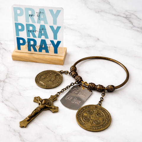 Complete Home Blessing Kit – Personalized Door Hanger + Prayer Plaque
