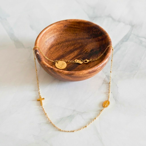 Personalized Miraculous Medal Necklace – Custom Name Engraved