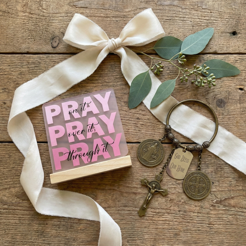 Complete Home Blessing Kit – Personalized Door Hanger + Prayer Plaque