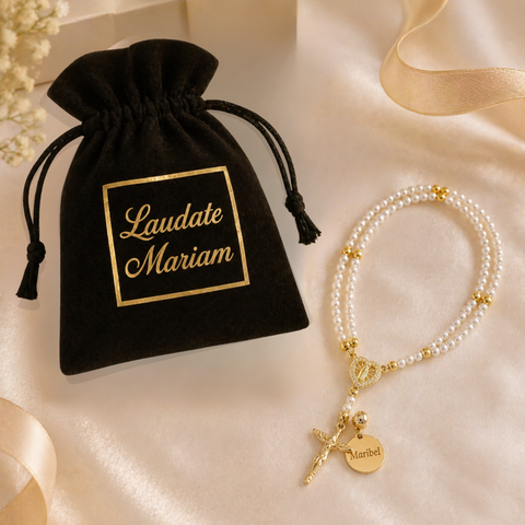 Personalized Our Lady of Grace Magnetic Heart Bracelet