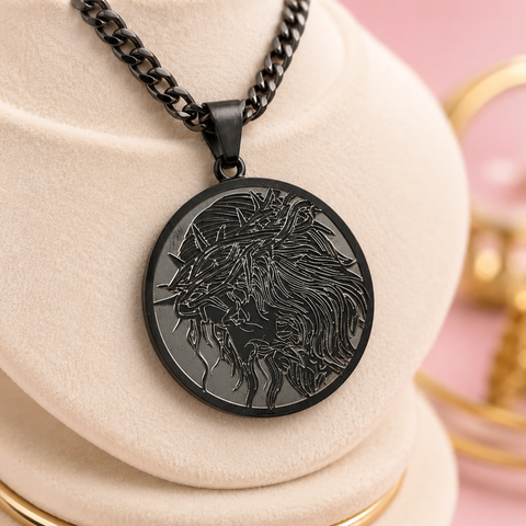 Personalized Jesus Crown of Thorns Pendant Necklace